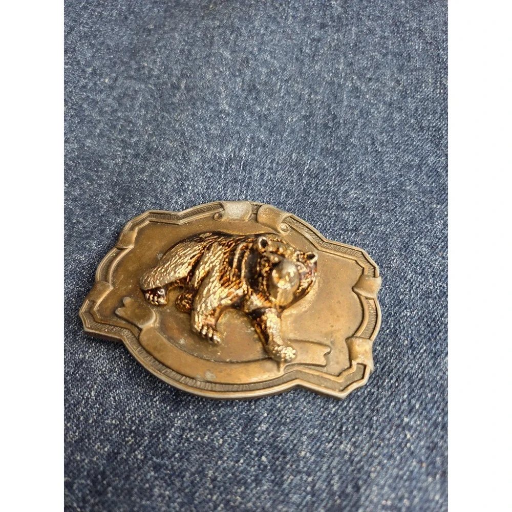 Vintage Raised 3D Grizzly Bear Brass Belt Buckle - Wildlife Western